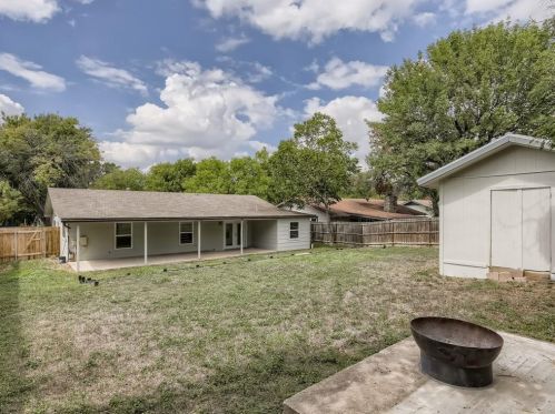 9707 Cottle Dr, Austin TX 78753-4305 exterior