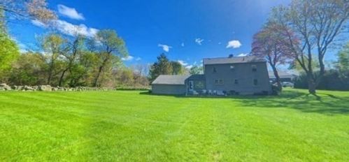 6 Grapevine Rd, Danvers MA  01923-2553 exterior