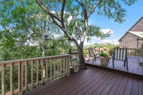 10720 Bay Laurel Trl, Austin TX 78750-3650 exterior