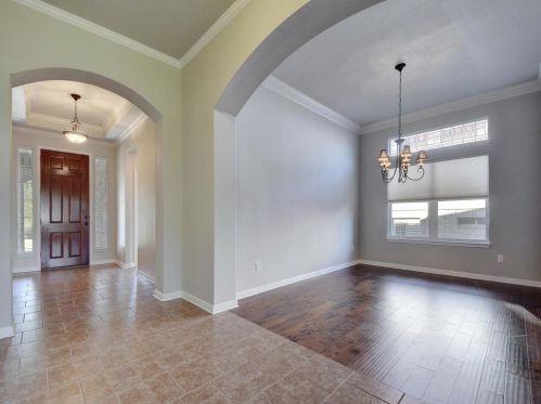 126 Briarpatch Ct, Austin TX  78737-4635 exterior