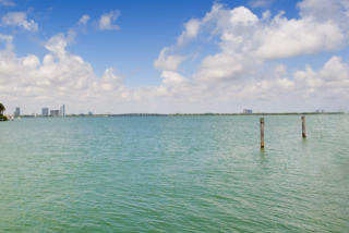 510 Dilido Dr, Miami FL  33139-1236 exterior