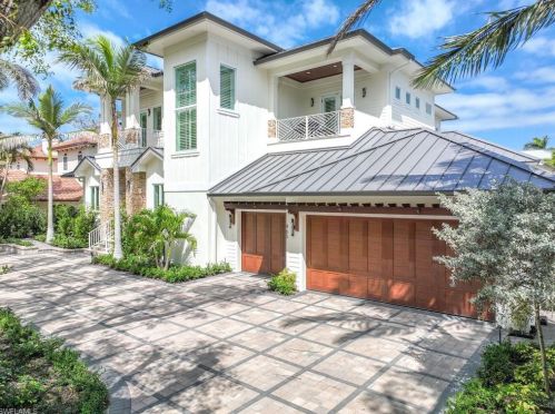 465 18th Ave, Naples, FL 34120-6309