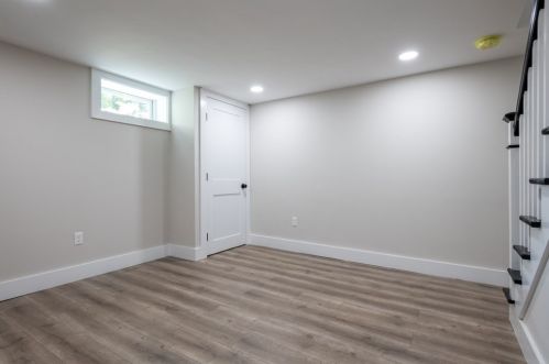 53 Alton St, Walpole MA  02081-4101 exterior