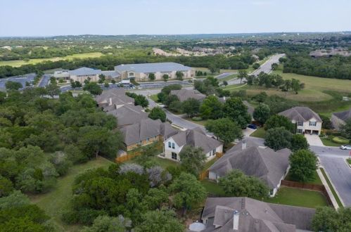 150 Abbott Dr, Austin TX 78737-4536 exterior