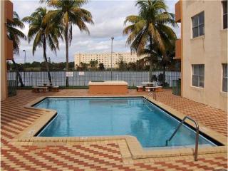 5499 7th St, Miami FL  33126-1161 exterior