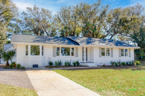 2906 Waterway Blvd, Isle Of Palms SC  29451-2425 exterior