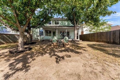 1221 Briargate Dr, Austin TX 78753-2050 exterior