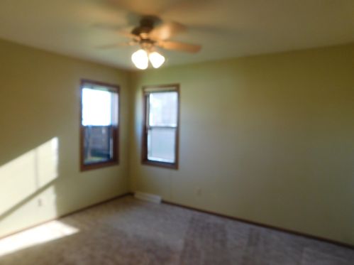 941 42nd St, Manitowoc WI  54220-4700 exterior