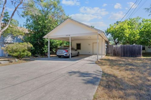 3318 Blumie St, Austin TX  78745-6768 exterior