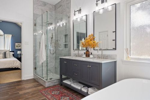 4246 Cyn Gln Cir, Austin TX 78732-2187 exterior