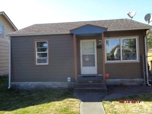 265 28th Ave, Longview, WA 98632-1227