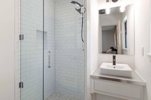 5407 Claymoor Dr, Austin TX 78723-4808 exterior