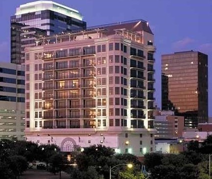 311 5th St, Austin TX 78701-2997 exterior