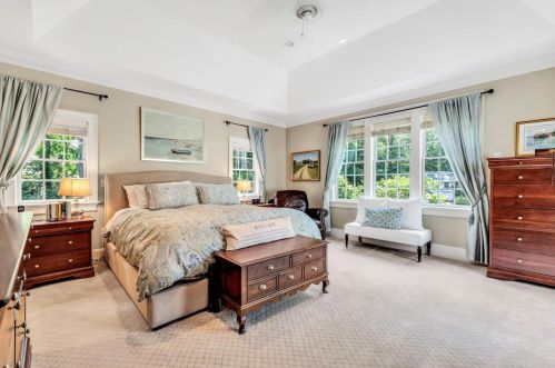 11 Teal Cir, Mashpee MA 02649-3676 exterior