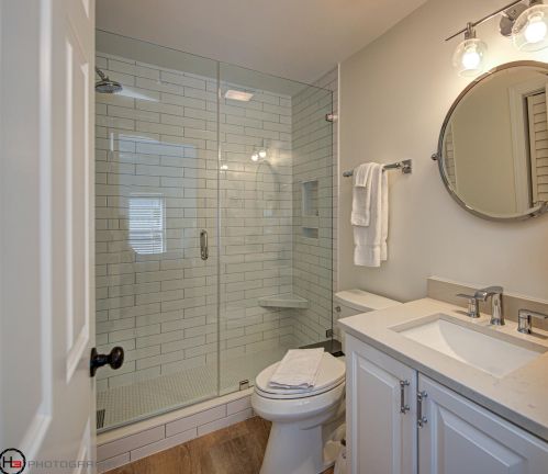 1000 Carolina Blvd, Isle Of Palms SC  29451-2242 exterior