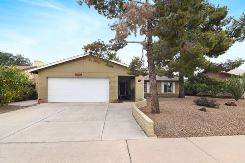 1104 Obispo Ave, Mesa, AZ 85210-8214