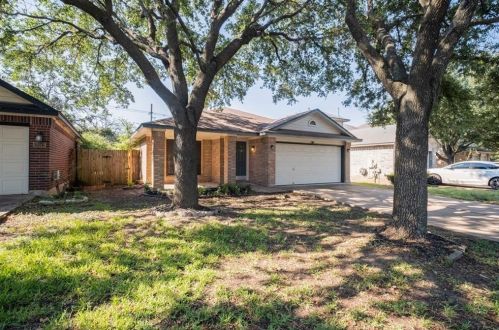 13509 Dulles Ave, Austin TX  78729-3765 exterior