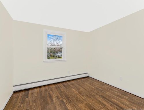 354 Hilton Dr, Wapping CT  06074-3459 exterior