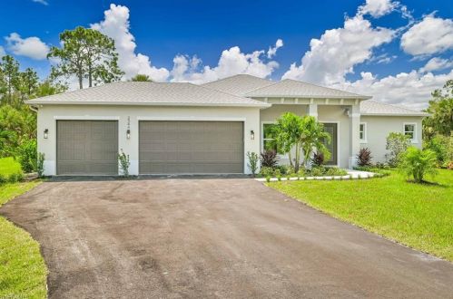 2344 4th Ave, Naples, FL 34120-3702