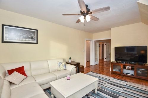 16 Westminster St, Worcester MA 01605-2701 exterior