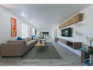 302 189th St, Miami FL  33169-3947 exterior