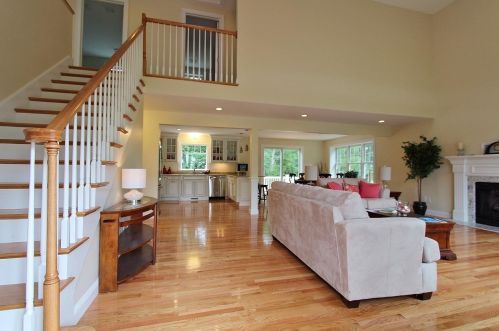 61 Blue Castle Dr, Mashpee MA 02649 exterior