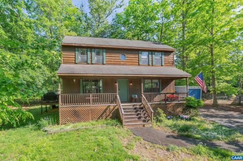 2 Amethyst Rd, Bybee, VA 22963-2415