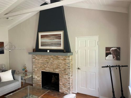 70 101st St, Miami FL  33138-2319 exterior