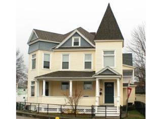 120 Lovell St, Worcester, MA 01603-2555