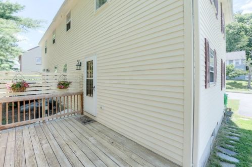 324 Wildwood Ave, Worcester MA 01603-1656 exterior