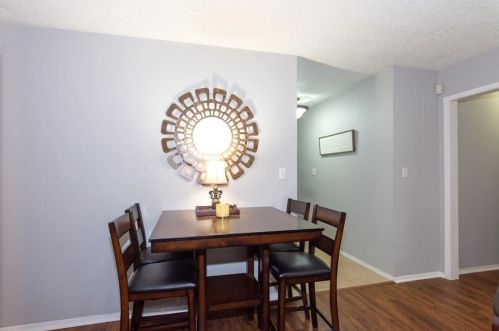 9806 Cottle Dr, Austin TX 78753-4305 exterior