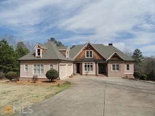 1261 Riverwalk Rd, Bishop GA  30621-1850 exterior