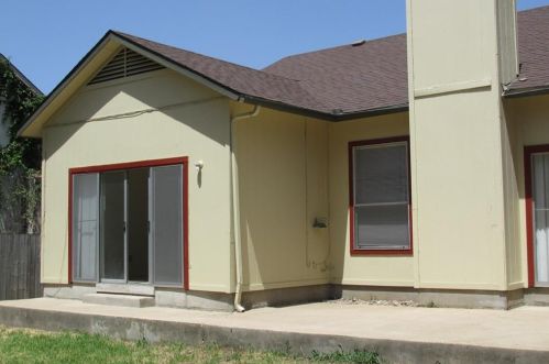 9505 Doliver Dr, Austin TX exterior