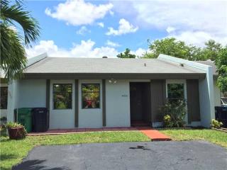 4806 138th Ave, Miami, FL 33175-5102