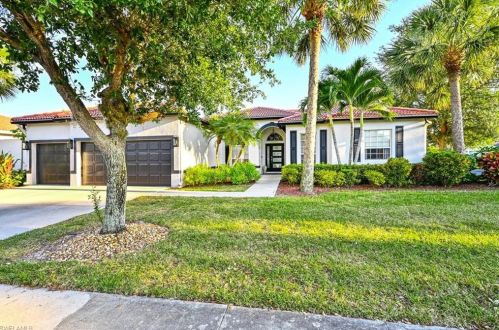 8478 Laurel Lakes Cv, Naples FL  34119-6791 exterior