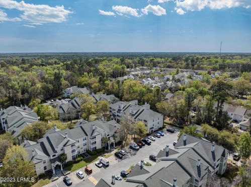 100 Kensington Blvd, Bluffton SC  29910-7464 exterior