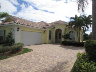 7658 Hernando Ct, Naples FL  34114-2644 exterior