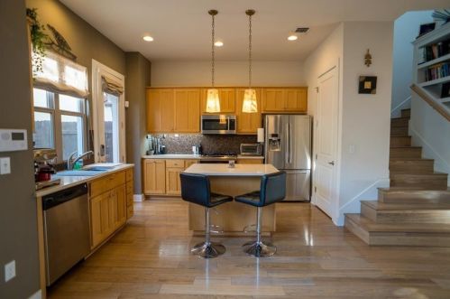 4056 Berkman Dr, Austin TX  78723-4543 exterior