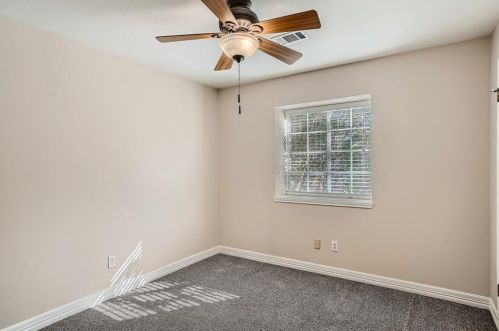 1106 Briargate Dr, Austin TX 78753-2050 exterior