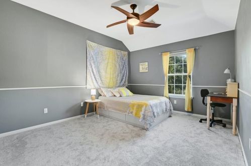 7036 Auckland Dr, Austin TX 78749-4139 exterior