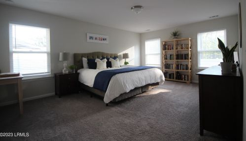 18 Stepping Stone Way, Bluffton SC 29910-4428 exterior