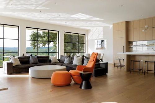 4402 Aqua Verde Dr, Austin TX 78746-1042 exterior