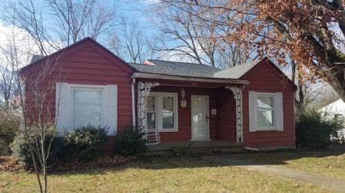 522 Parker Ave, Narrows, KY 42347-1721