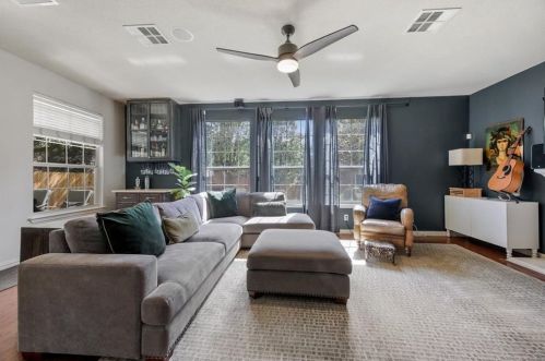 2629 Bolton St, Austin TX  78748-3929 exterior