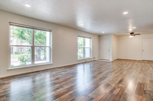 3450 Asbury St, Dallas TX  75205-1845 exterior