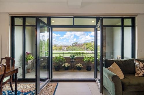 2400 Beacon St, Boston, MA