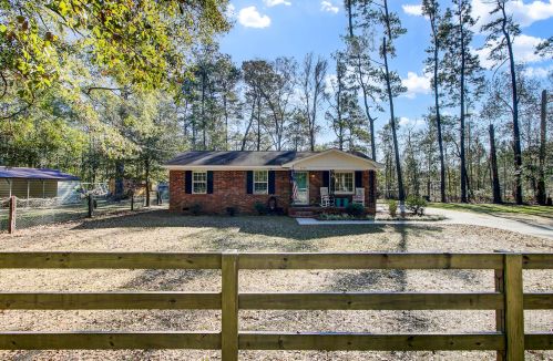 5767 Martin St, Ravenel, SC 29470-5450