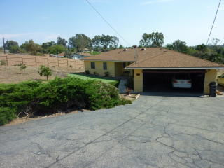 797 Vale View Dr, Vista, CA 92081-6742