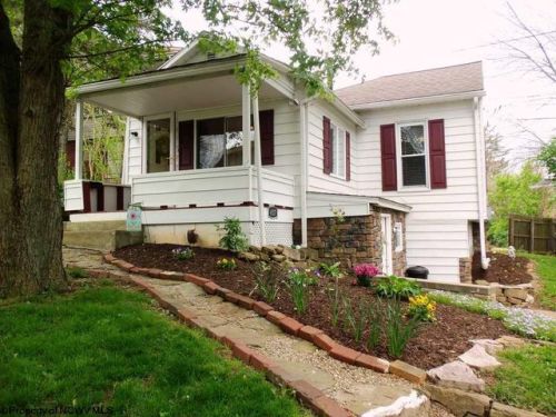 437 Virginia Ave, Morgantown, WV 26501-6433