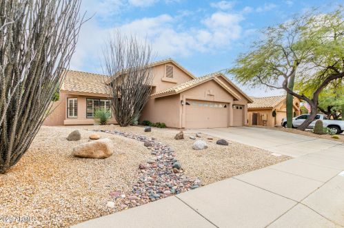 4113 Rancho Tierra Dr, Cave Creek, AZ 85331-5854